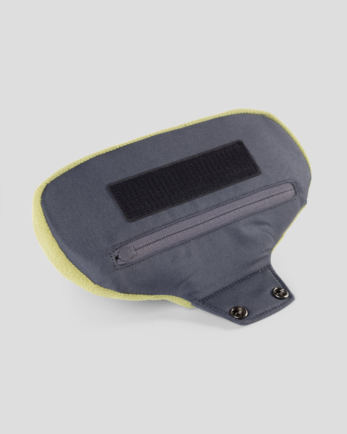 b1928_000_karinjo_child_carrier_replacement_pads_green_c_1745458777000
