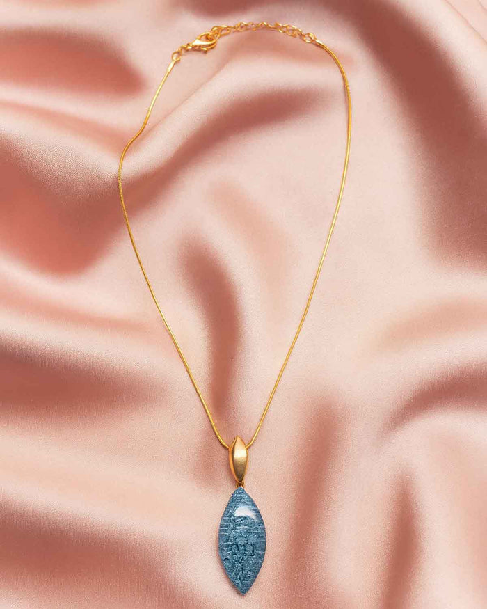 Kiara Enamel & Gold Effect Necklace - The Classic Boutique