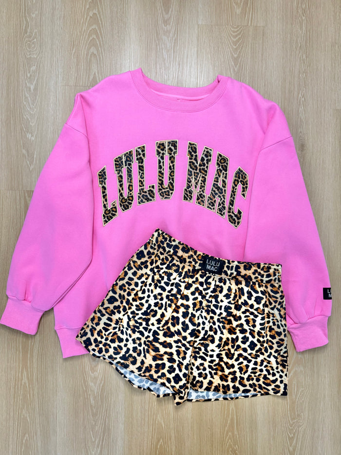 LULU MAC L Set w/ Bubble Gum Leopard Sweatshirt & Leopard Shorts
