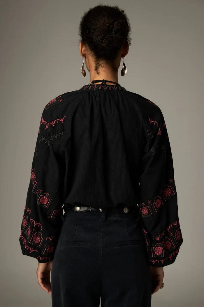 Maison Hotel Davinia Blouse Rose Fireworks