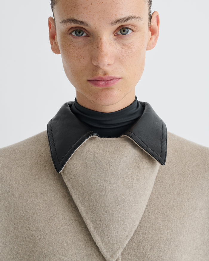 Rowina - Regenerated leather coat - Stone/Black