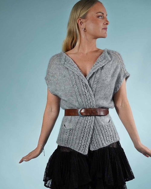 AIKO CAPE, knitting pattern Knitting patterns Önling - Katrine Hannibal