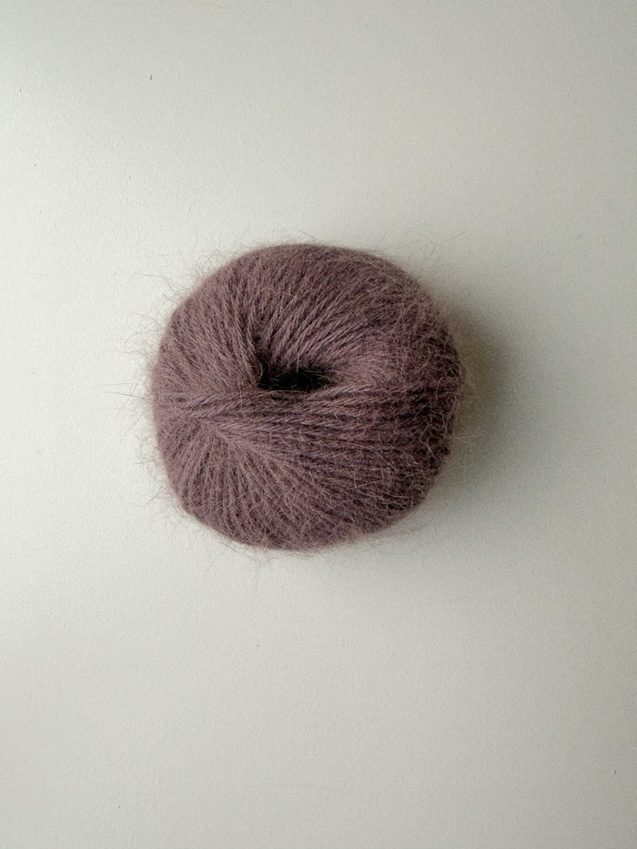 Dusty Aubergine 627