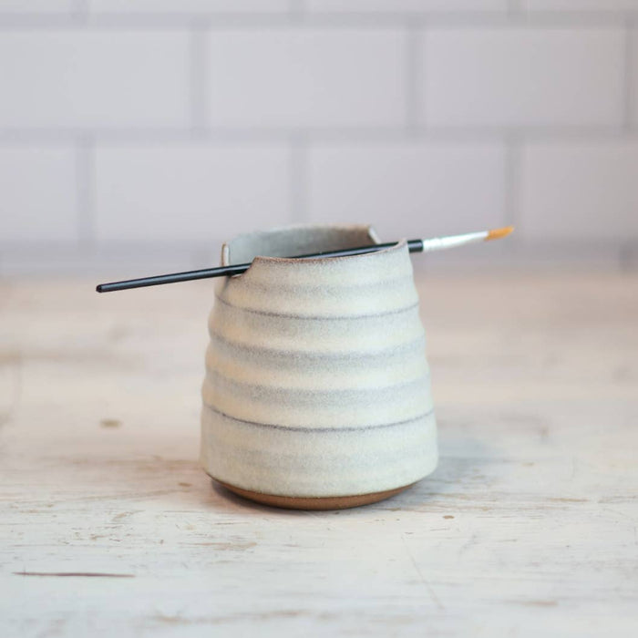 Artist's Brush Cup in Cream