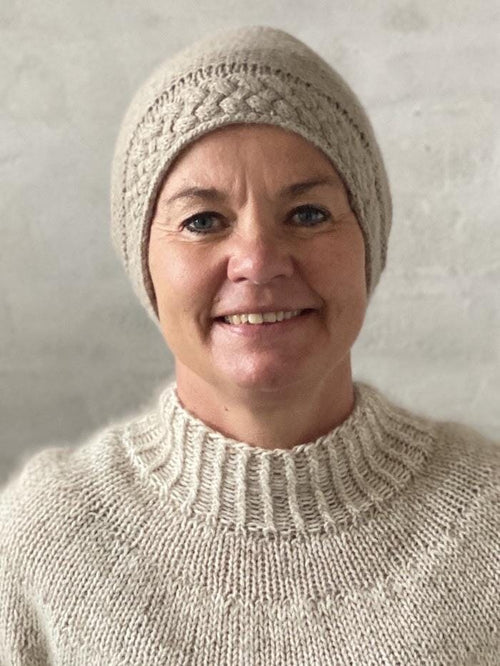 Beanie with Braid, knitting pattern