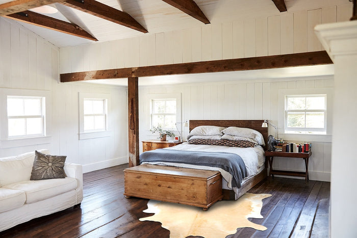 Beige and White Cowhide Rug #B4144