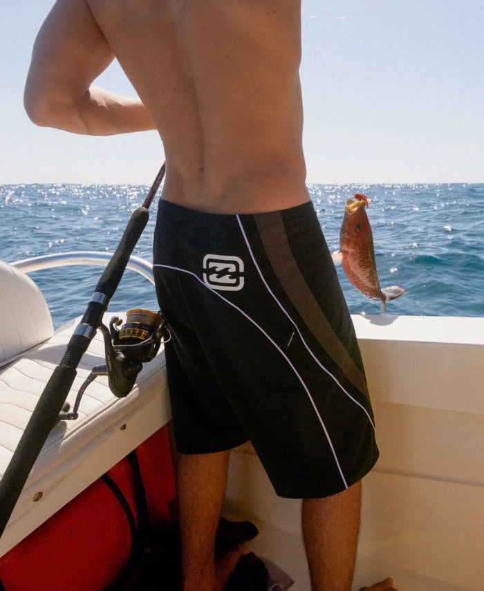 Billabong Fluid 2k Pro 21" Boardshorts