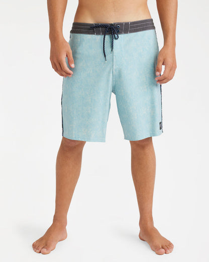 מכנס גלישה BILLABONG Pro 19” Boardshorts לגברים