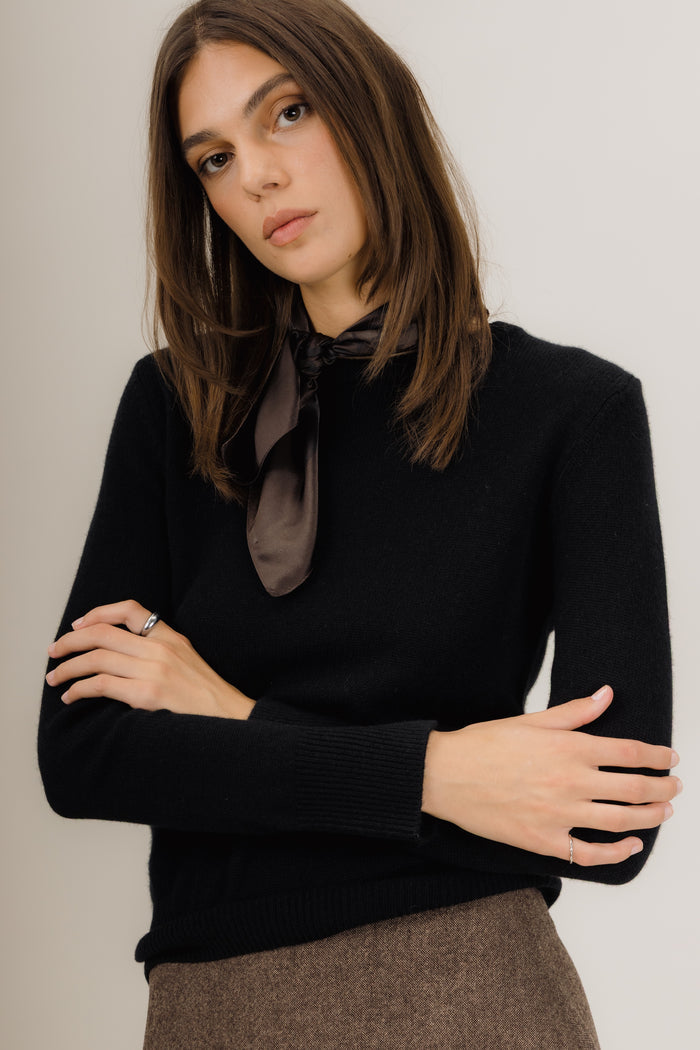 Urban Pioneers Female Camila Sweater SWEATER BLACK