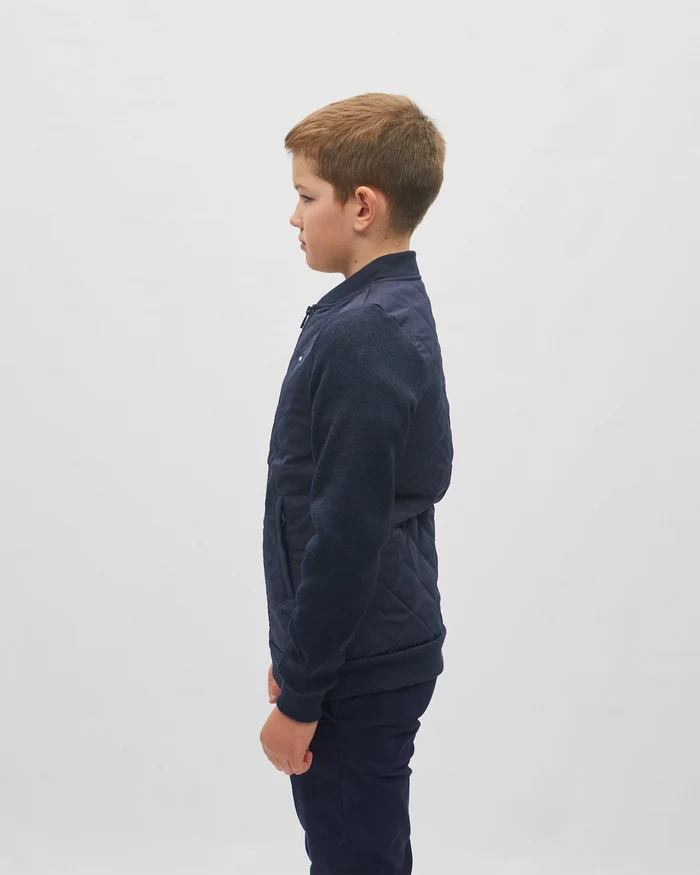 Charlie Hybrid Zip Through