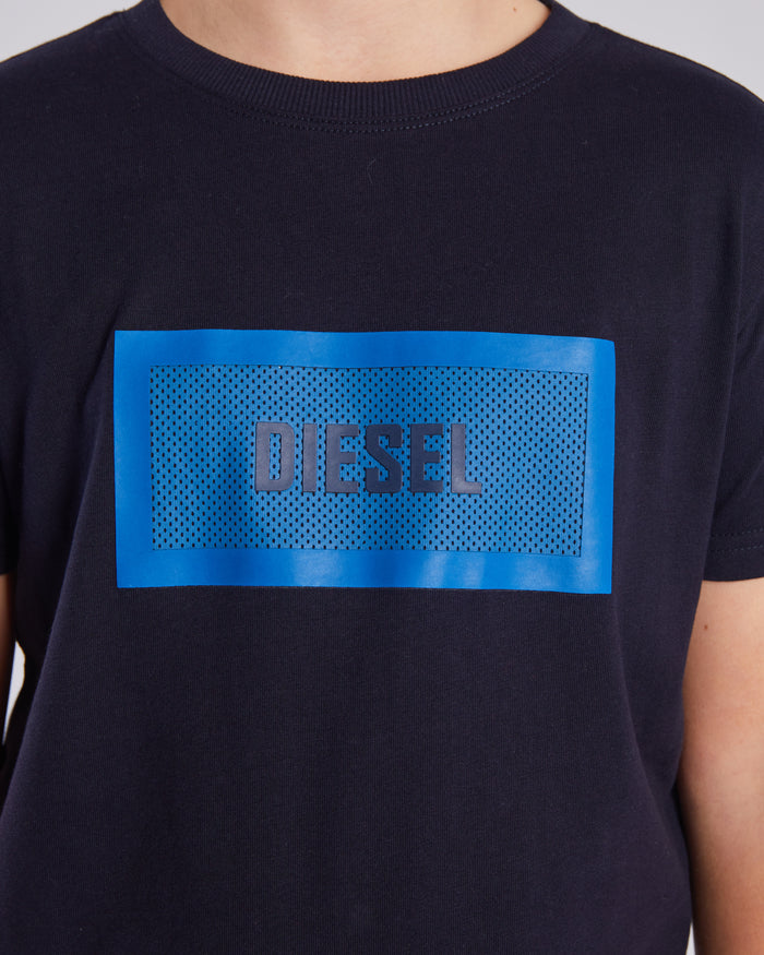 Cillian Tee Navy