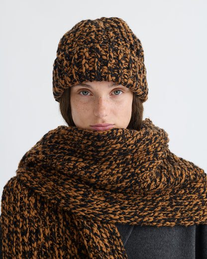 Corey - Beanie hat - Rust/Black