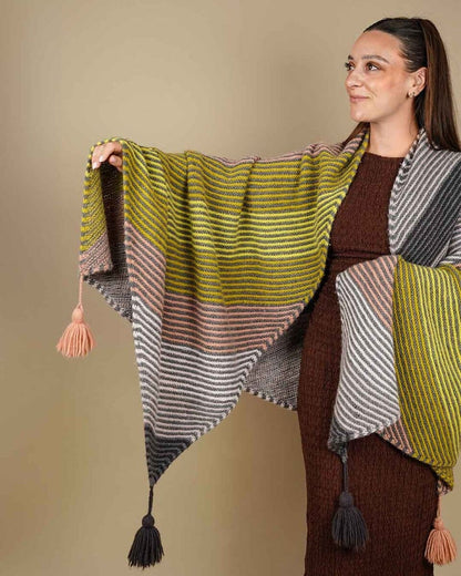 Cozy blanket or scarf by Önling, knitting pattern