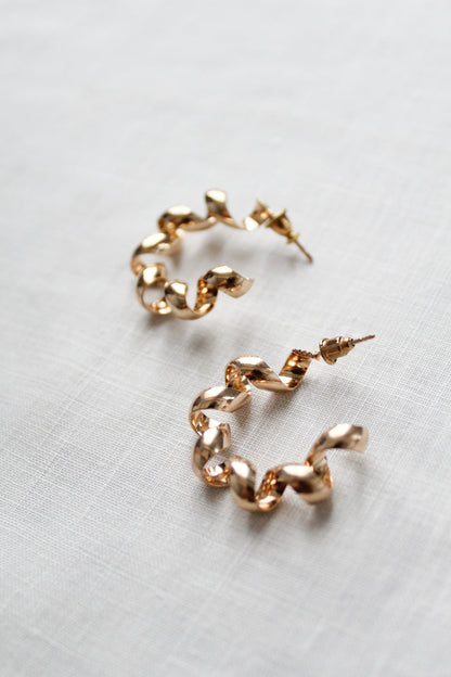 curl goldtone hoops