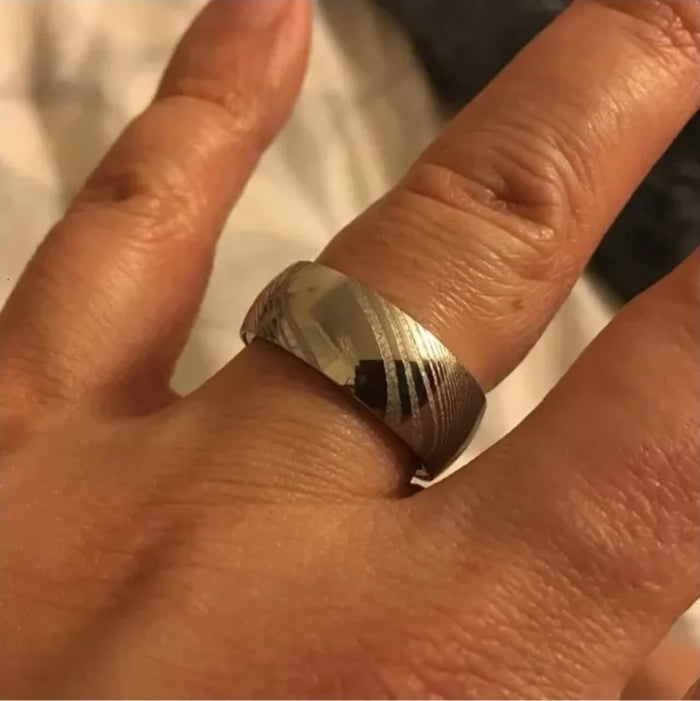 Damascus steel and Deer Antler insert comfort fit Polish finish top ring