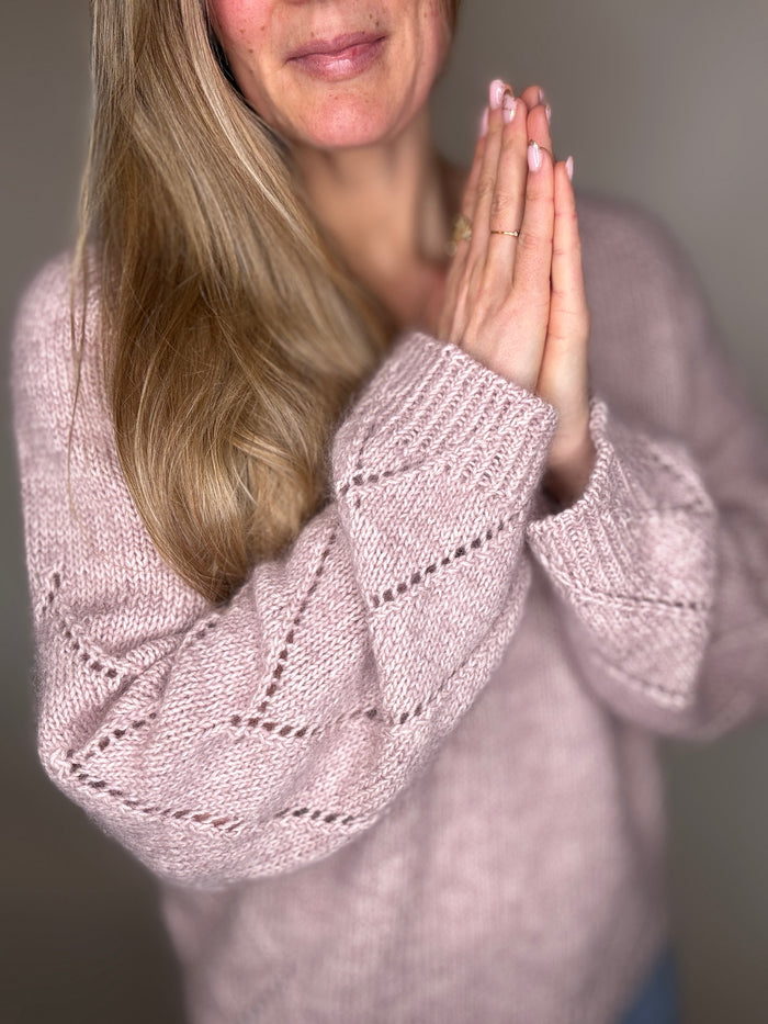 Danish - DiamondLine Sweater VNeck