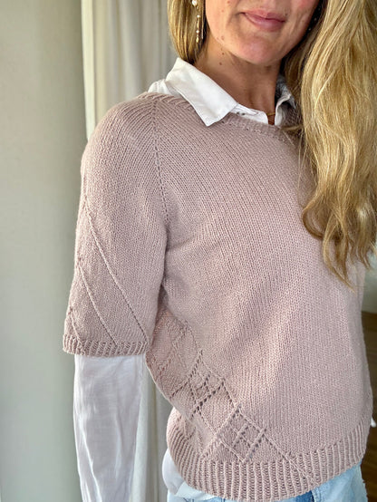 Danish - DiamondLine Tee VNeck