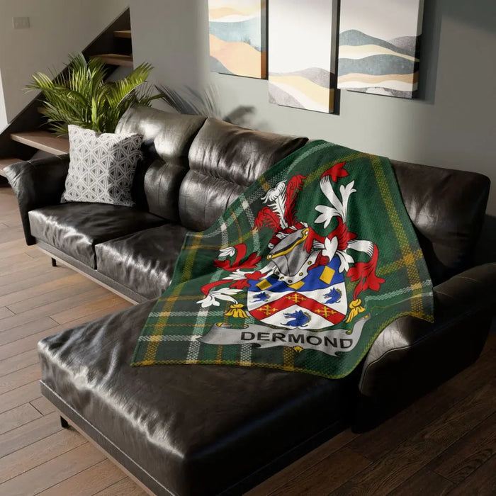 Dermond Family Crest Green Plaid Blanket