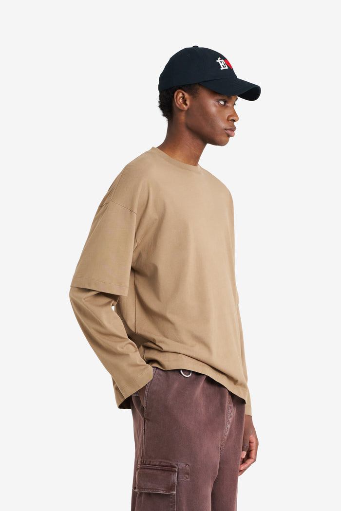 ETUDES STUDIO DOUBLE S TEE SHIRT TAN 3