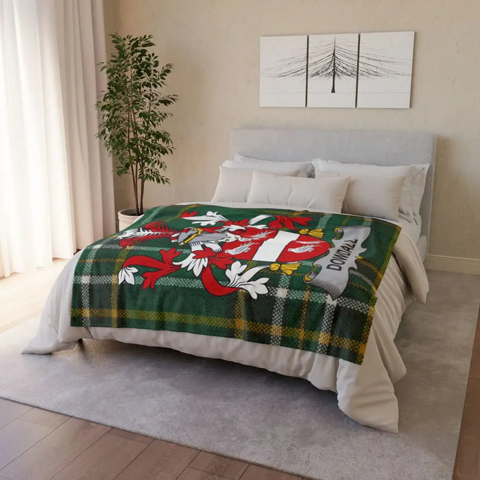 Cozy Green and Red DONALD Plaid Pattern Blanket