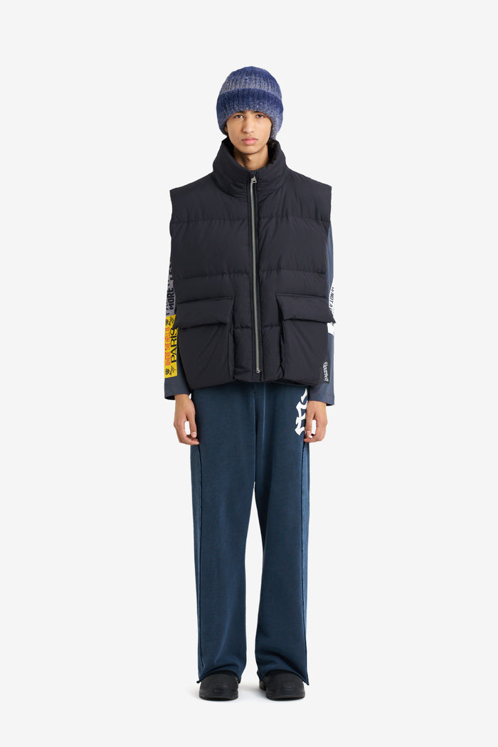 ETUDES STUDIO DOWN JACKET SLEEVELESS BLACK 2