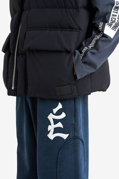 ETUDES STUDIO DOWN JACKET SLEEVELESS BLACK 5