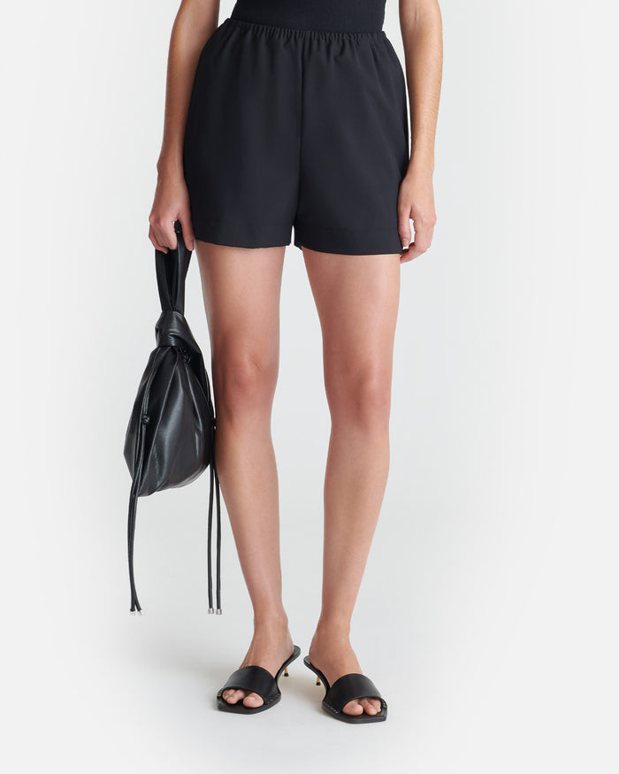 Dylla - Relaxed shorts - Black
