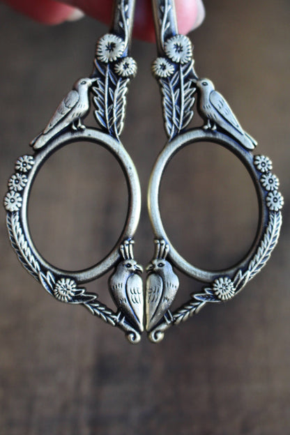 Feathered Friends Scissors : Antique Gold