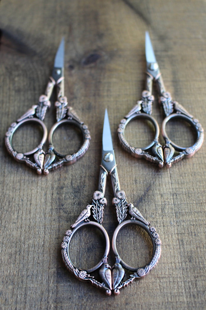 Feathered Friends Scissors : Antique Gold