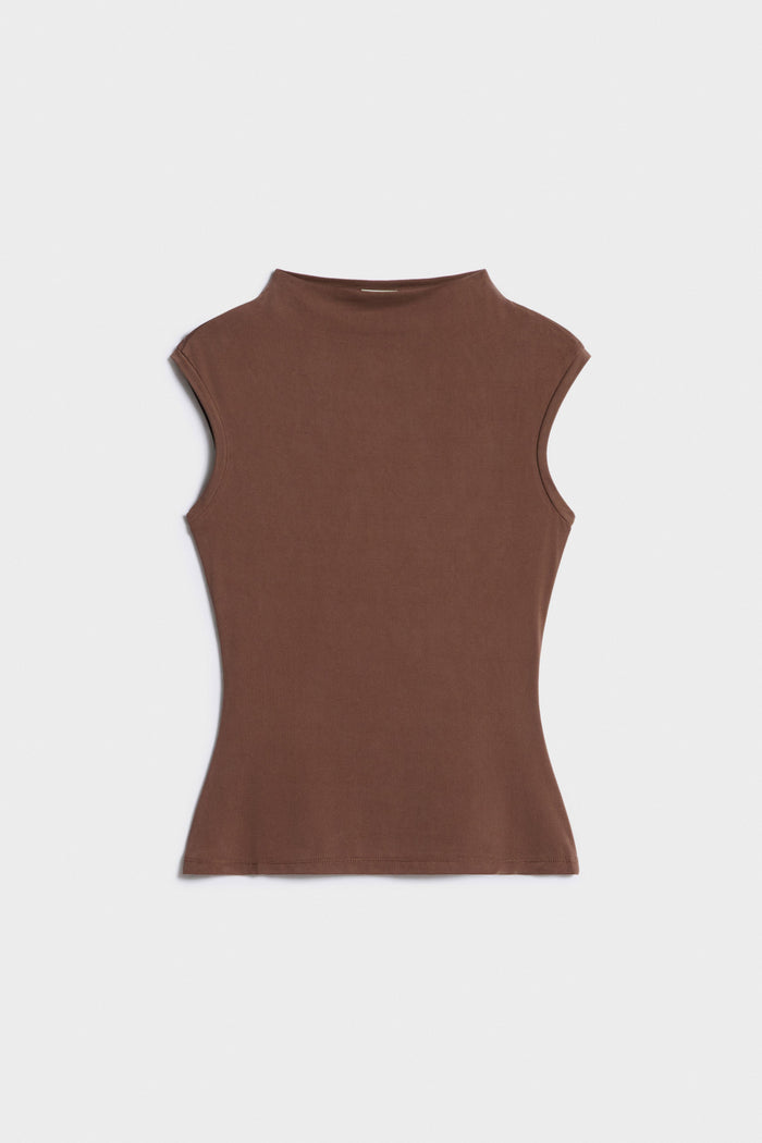 DARK BEIGE