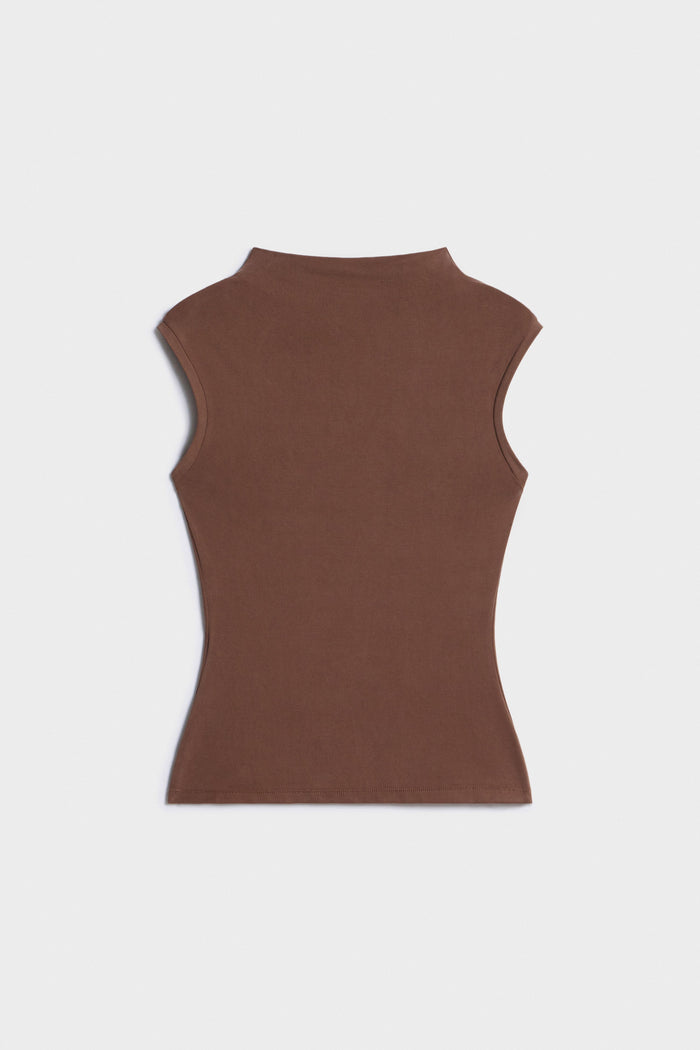 DARK BEIGE