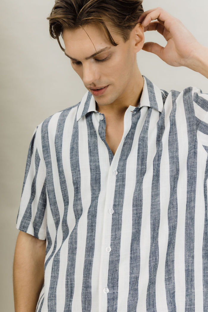 Urban Pioneers Male Folke Shirt SS SS SHIRT DARK NAVY