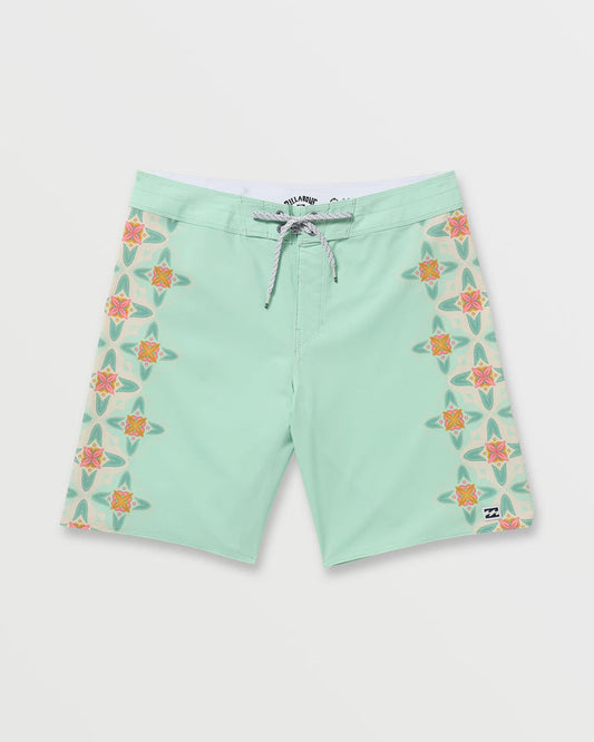 בגד ים | Framelines Pro 19" Boardshorts - Mist Green