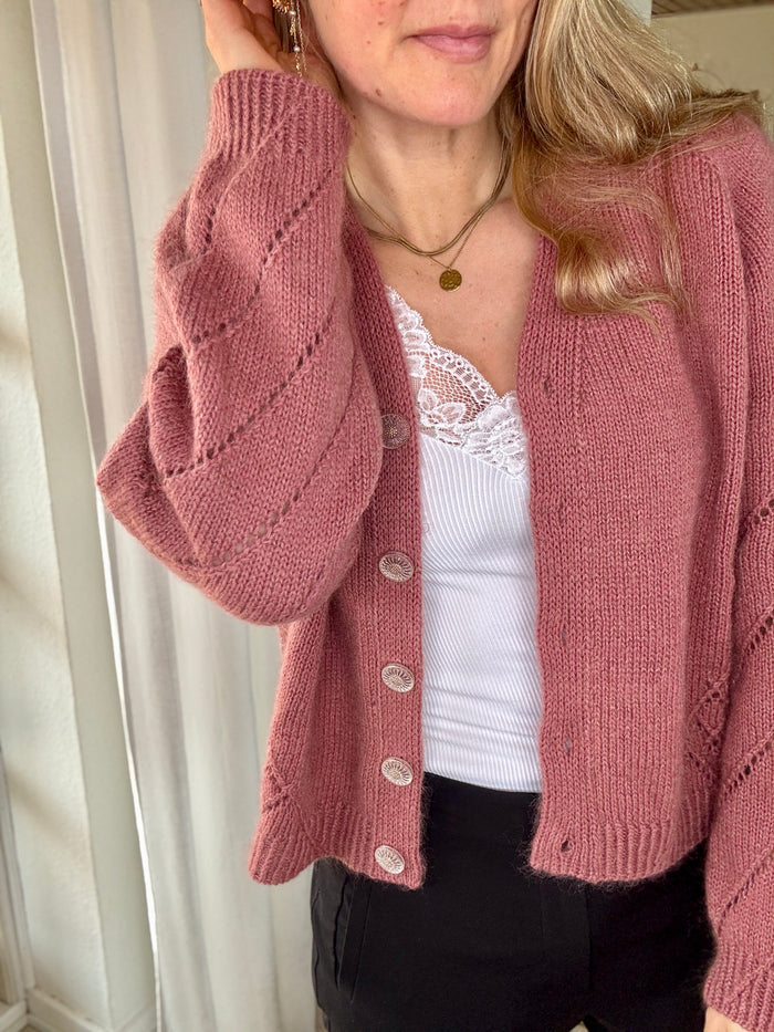 German - DiamondLine Cardigan Vneck
