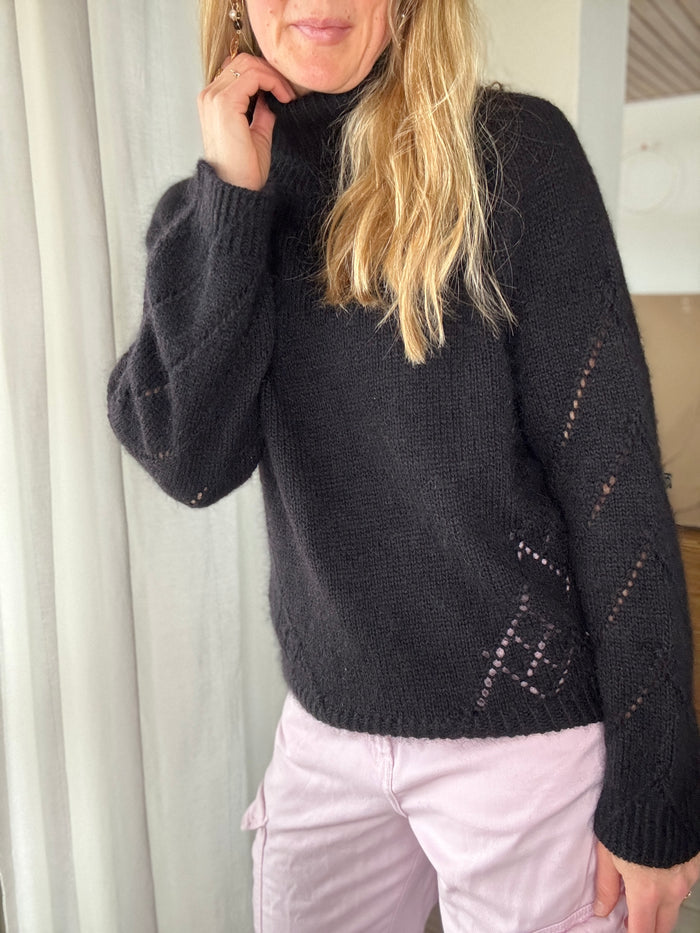 German - DiamondLine Sweater Rollneck