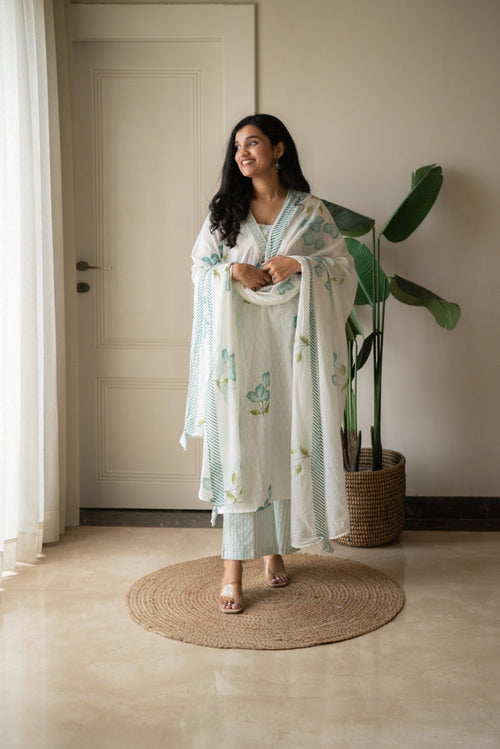 Gusha Cotton Suit- White & Blue