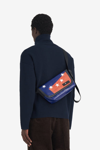 FREITAG + ETUDES STUDIO HAWAII FIVE 0 BLUE 5
