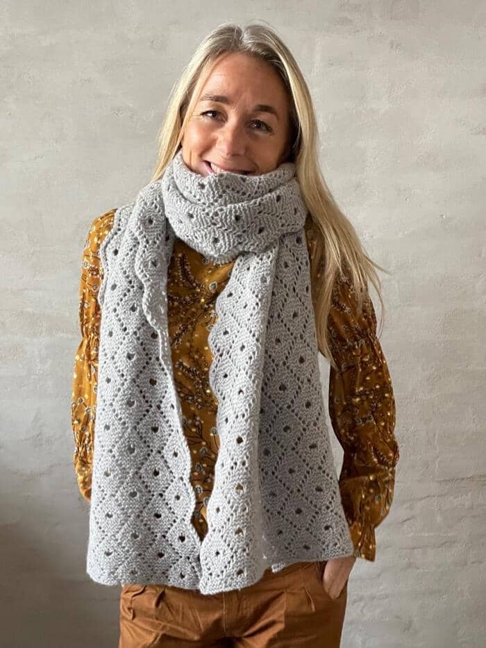 Hjerterum scarf, knitting pattern Knitting patterns Önling - Katrine Hannibal