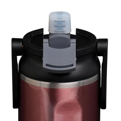 Close-up of a Igloo Flip ‘n’ Sip Insulated Tumbler 591ml size in flamingo pink colour showing the flip top spout on a white background