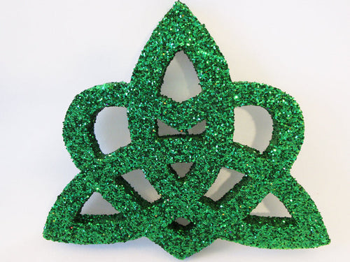 Irish Love Knot Cutout