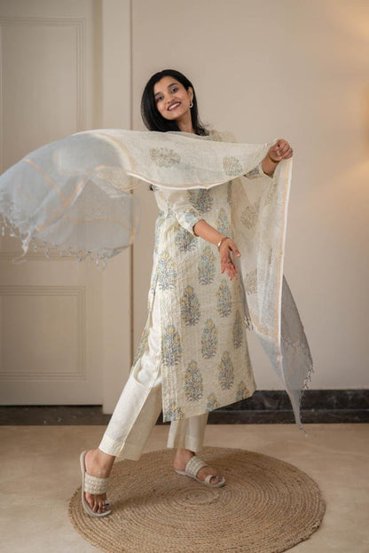 Jyotsna Kota Doria Dupatta Set