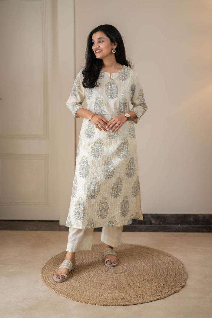 Jyotsna Kota Doria Dupatta Set