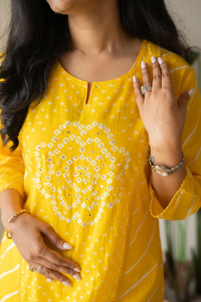 Keesha Leheriya Bandhej Cotton Suit
