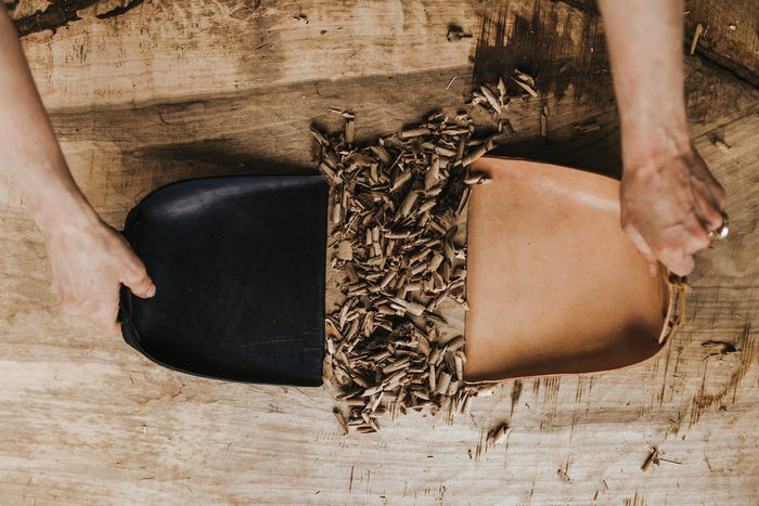 Leather Dustpan : Natural