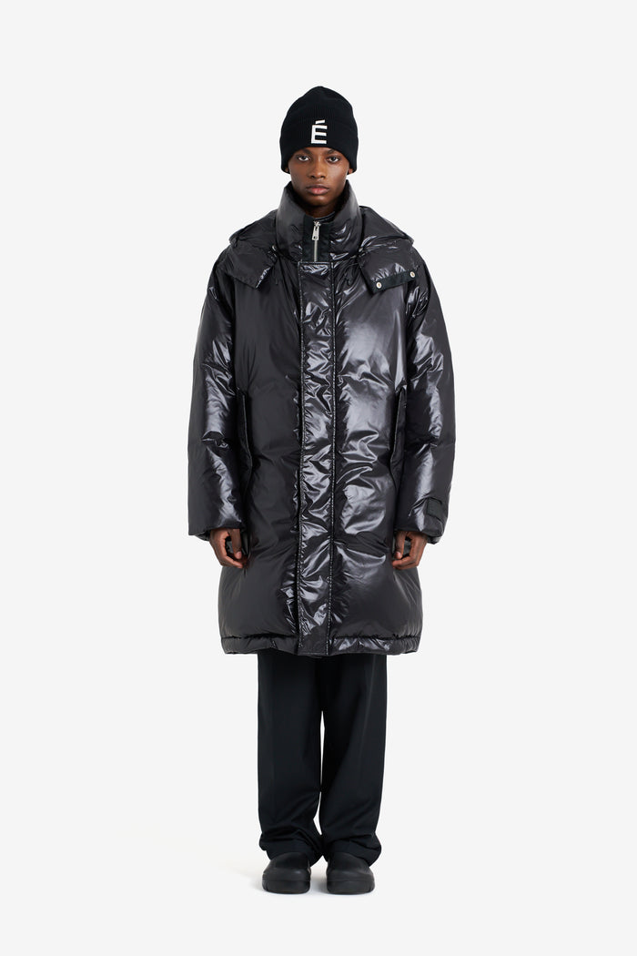 ETUDES STUDIO LONG DOWN PARKA SHINY BLACK 2
