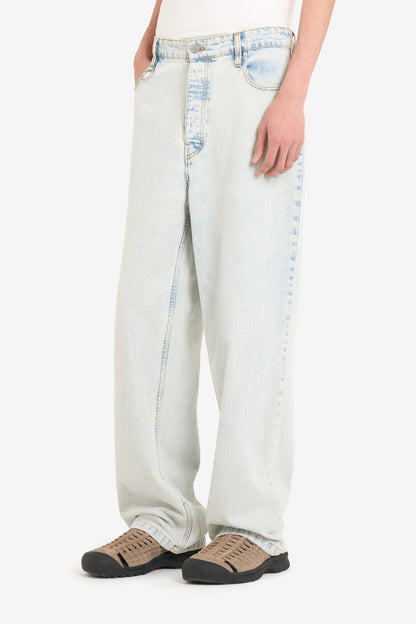 ETUDES STUDIO LOOSE JEANS PANT BLEACH BLUE 2