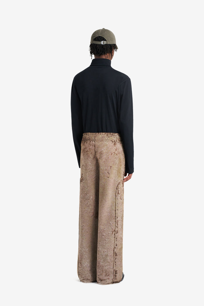 ETUDES STUDIO LOOSE SWEAT PANT BROWN 5