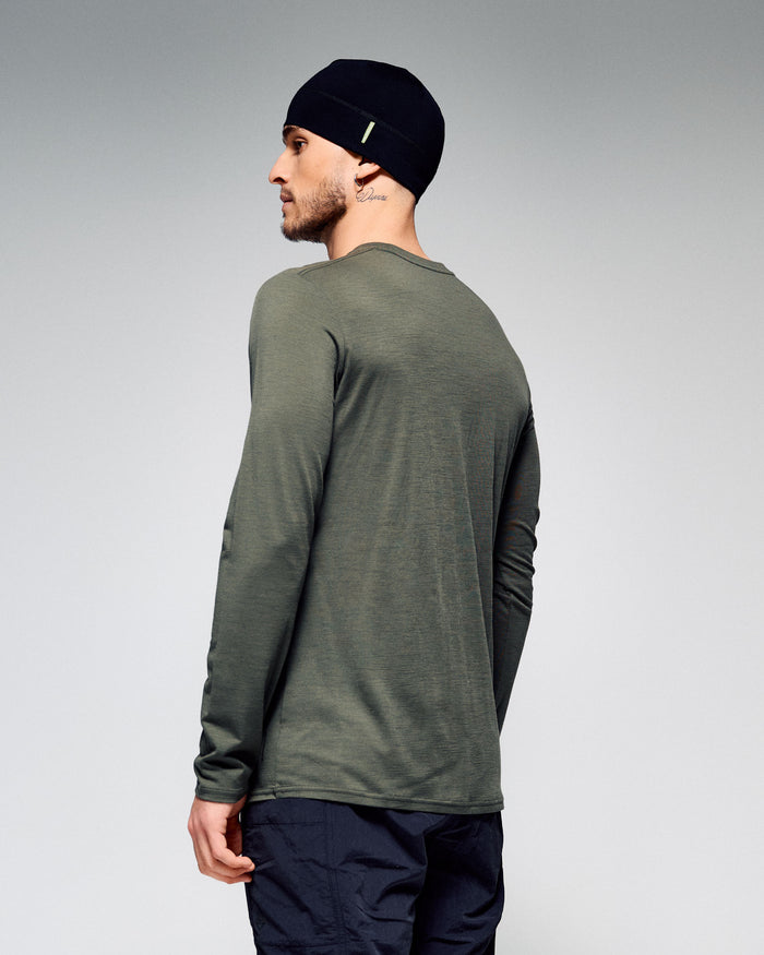 a1229_ojy_mens_100_percent_merino_long_sleeve_crew_top_b_1777437509000