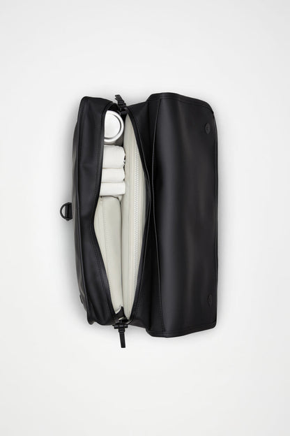RAINS Messenger Bag Navy 11L H32 x D11 x W38 cm Messenger