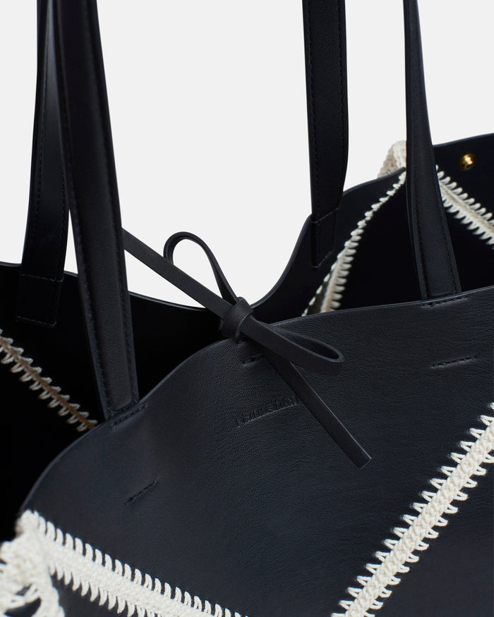 Origami Tote Large - Alt-Nappa crochet tote - Black/Crème